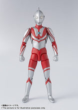 Cargar imagen en el visor de la galería, 新箱識 🌟9月新貨🌟現貨全新 BANDAI S.H.Figuarts SHF 超人佐菲 Ultraman 特撮 咸蛋 鹹蛋 鹹旦 咸旦 超人 ZOFFY (再販) 佐菲 左菲 左非 佐非 警備隊 隊長 M78