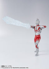 Cargar imagen en el visor de la galería, 新箱識 🌟9月新貨🌟現貨全新 BANDAI S.H.Figuarts SHF 超人佐菲 Ultraman 特撮 咸蛋 鹹蛋 鹹旦 咸旦 超人 ZOFFY (再販) 佐菲 左菲 左非 佐非 警備隊 隊長 M78