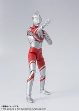 Cargar imagen en el visor de la galería, 新箱識 🌟9月新貨🌟現貨全新 BANDAI S.H.Figuarts SHF 超人佐菲 Ultraman 特撮 咸蛋 鹹蛋 鹹旦 咸旦 超人 ZOFFY (再販) 佐菲 左菲 左非 佐非 警備隊 隊長 M78