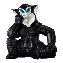 Load image into Gallery viewer, 新箱識 🌟10月新貨🌟 現貨 行版 扭蛋 BANDAI ULTRAMAN 怪獸等待系列第3彈 一套4款 King Joe 梅菲拉斯星人 雙尾怪 傳說怪獸