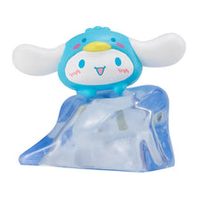 Load image into Gallery viewer, 新箱識 🌟7月新貨🌟 現貨 行版 BANDAI 扭蛋 Sanrio角色 南極公仔 一套4款 pc狗 HELLO KITTY 布丁狗 布甸狗 玉桂狗