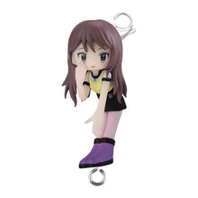 Cargar imagen en el visor de la galería, 新箱識 🌟 1月新貨🌟 現貨 行版 BANDAI 扭蛋 aespa 串連吊飾 一套4款 (扣比例2:2)