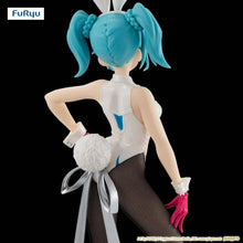 Cargar imagen en el visor de la galería, 新箱識 🌟9月新貨🌟 現貨 日版 景品 FuRyu BiCute Bunnies Figure - 初音未來 初音 兔女郎 黑絲 Another ver.