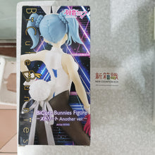 Cargar imagen en el visor de la galería, 新箱識 🌟9月新貨🌟 現貨 日版 景品 初音 兔女郎 黑絲