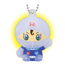 將圖片載入圖庫檢視器 新箱識 🌟9月新貨🌟 現貨 扭蛋 行版 BANDAI 麵包超人發光吊飾 3  一套5隻 麵包超人 細菌小子  細菌人 紅精靈 面包妹妹 螺旋面包超人
