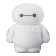 Load image into Gallery viewer, 新箱識 🌟1月新貨🌟 現貨 行版 BANDAI 扭蛋 迪士尼 Disney 角色 毛茸茸公仔 一套4款 植毛 Stitch Winnie The Pooh 小熊維尼 史迪奇
