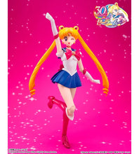 Load image into Gallery viewer, 新箱識 🌟6月新貨🌟 現貨 行版 BANDAI SHF 美少女戰士 -Crystal Star Compact Edition- 月野兔
