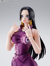 画像をギャラリービューアに読み込む, 【新箱識】【7月新貨】【現貨】BANDAI SHF S.H.Figuarts Boa Hancock -Marineford-（波雅·漢考克 -頂上決戰-） 海賊王 女帝
