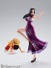 画像をギャラリービューアに読み込む, 【新箱識】【7月新貨】【現貨】BANDAI SHF S.H.Figuarts Boa Hancock -Marineford-（波雅·漢考克 -頂上決戰-） 海賊王 女帝
