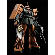 Cargar imagen en el visor de la galería, 新箱識 🌟8月新貨🌟 現貨 行版 BANDAI 全新 模型 MG 1/100 加曼專用渣古 garma zabi custom Zaku II MS-06FS gundam 高達模型
